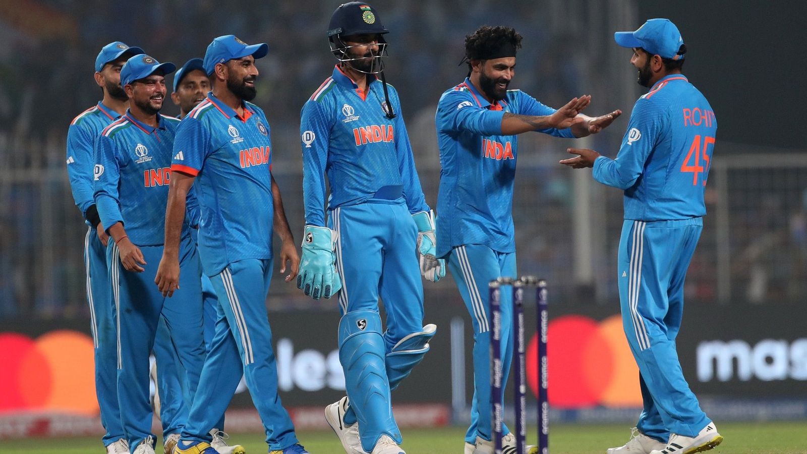 World Cup 2023: जिस-जिस टीम से था भारत को हारने का खतरा, उसे ही सबसे बुरी तरह खदेड़ा, तो क्या ये है कप्तान रोहित का प्लान? World Cup 2023: जिस-जिस टीम से था भारत को हारने का खतरा, उसे ही सबसे बुरी तरह खदेड़ा, तो क्या ये है कप्तान रोहित का प्लान?