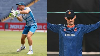 ENG vs NED: जोस बटलर ने टॉस जीतकर चुनी बल्लेबाजी, मार्क वुड के बाहर होने से नीदरलैंड्स को राहत, जानें दोनों टीमों की प्लेइंग 11 इंग्लैंड की पहले बल्लेबाजी