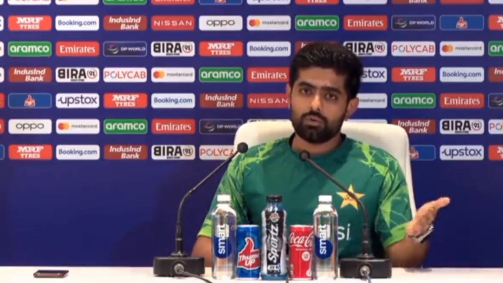 PAK vs ENG : पाकिस्तान के कप्तान बाबर आजम ने सेमीफाइनल में जाने का बताया प्लान, कहा - अंधाधुंध फायरिंग और फखर जमां अगर... PAK vs ENG : पाकिस्तान के कप्तान बाबर आजम ने सेमीफाइनल में जाने का बताया प्लान, कहा - अंधाधुंध फायरिंग और फखर जमां अगर...