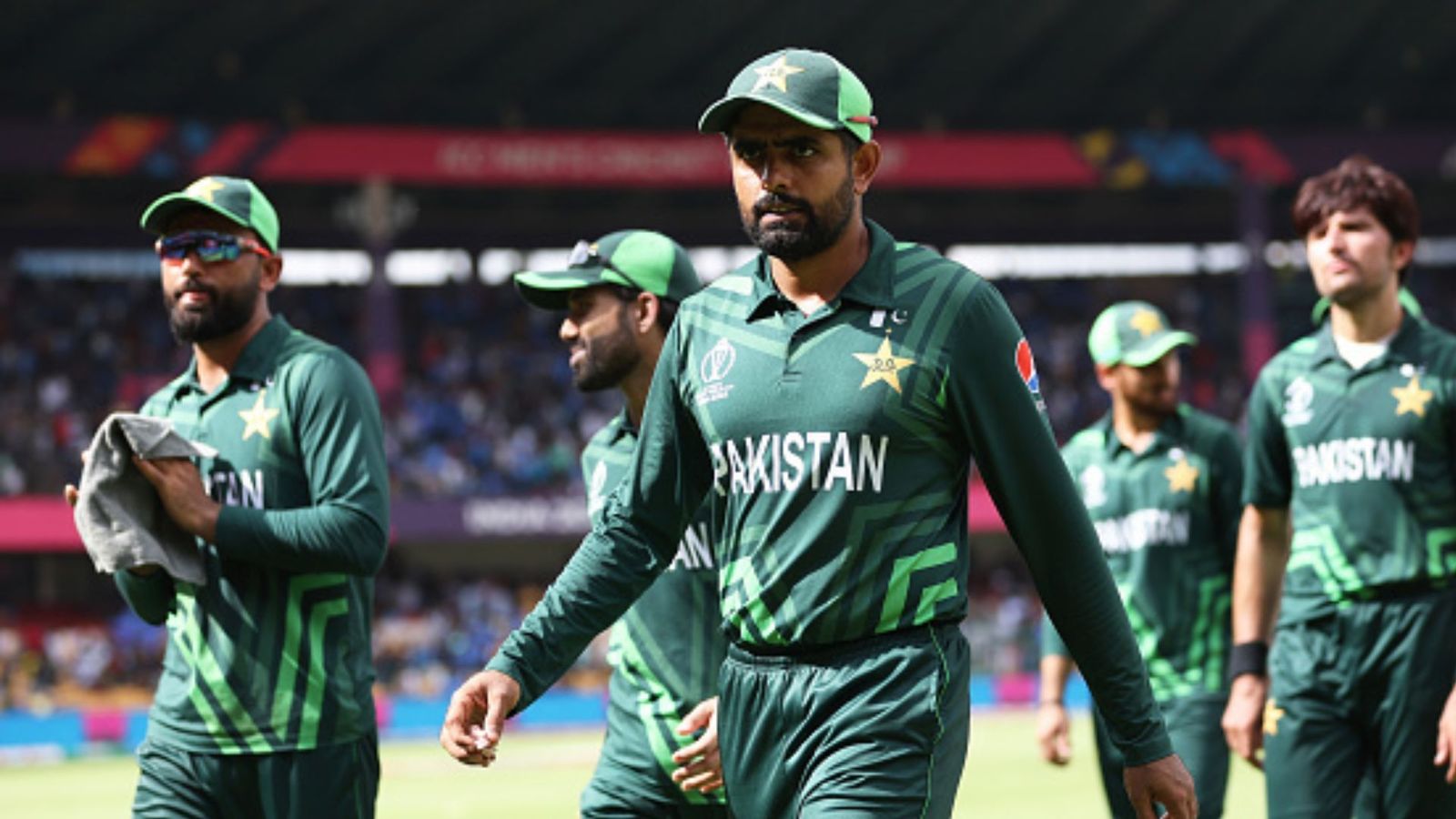 पाकिस्तान क्रिकेट बोर्ड में हंगामा, वर्ल्ड कप में लचर प्रदर्शन के बाद पूरी चयनसमिति को किया बर्खास्त पाकिस्तान क्रिकेट बोर्ड में हंगामा, वर्ल्ड कप में लचर प्रदर्शन के बाद पूरी चयनसमिति को किया बर्खास्त