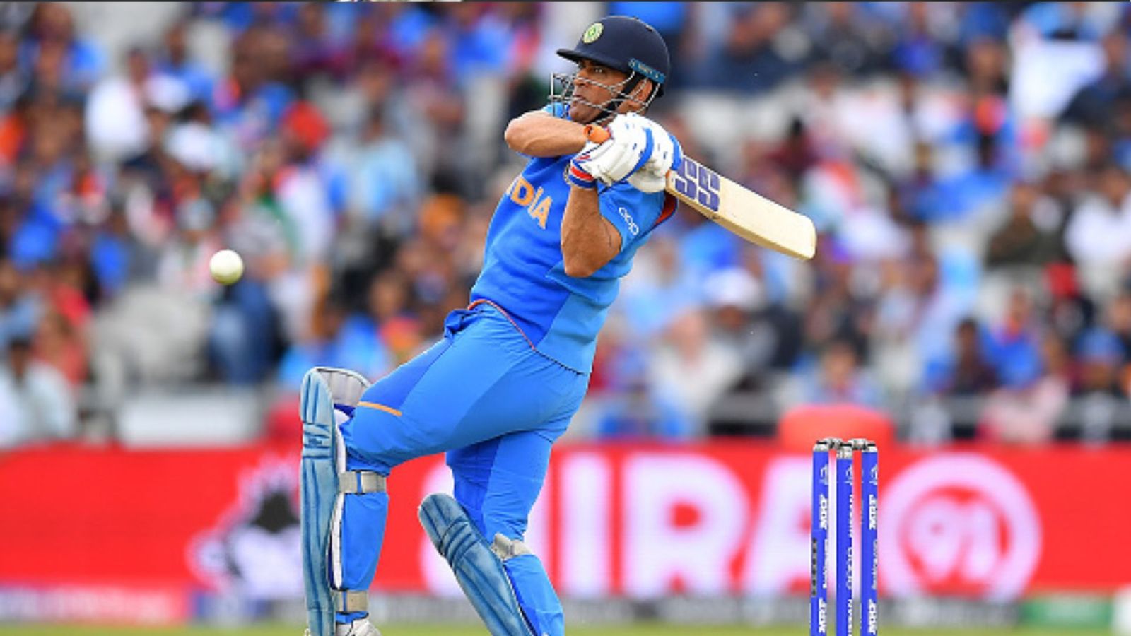 World Cup Final 2023: टीम इंडिया का फाइनल देखने नहीं पहुंचेंगे एमएस धोनी? इस VIDEO से मिला संकेत World Cup Final 2023: टीम इंडिया का फाइनल देखने नहीं पहुंचेंगे एमएस धोनी? इस VIDEO से मिला संकेत