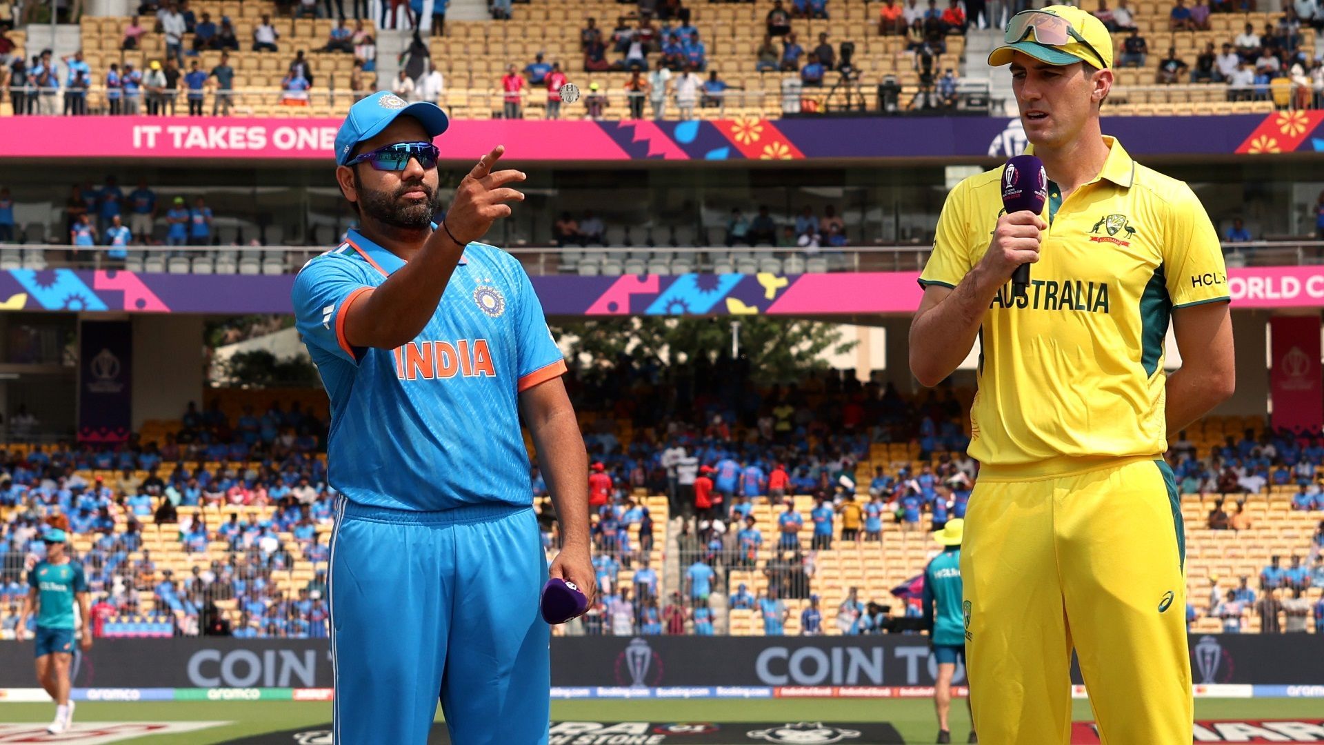 IND vs AUS Final:ऑस्‍ट्रेलिया ने टॉस जीता, भारत को पहले बल्‍लेबाजी के लिए बुलाया, जानें दोनों टीमों की प्‍लेइंग इलेवन