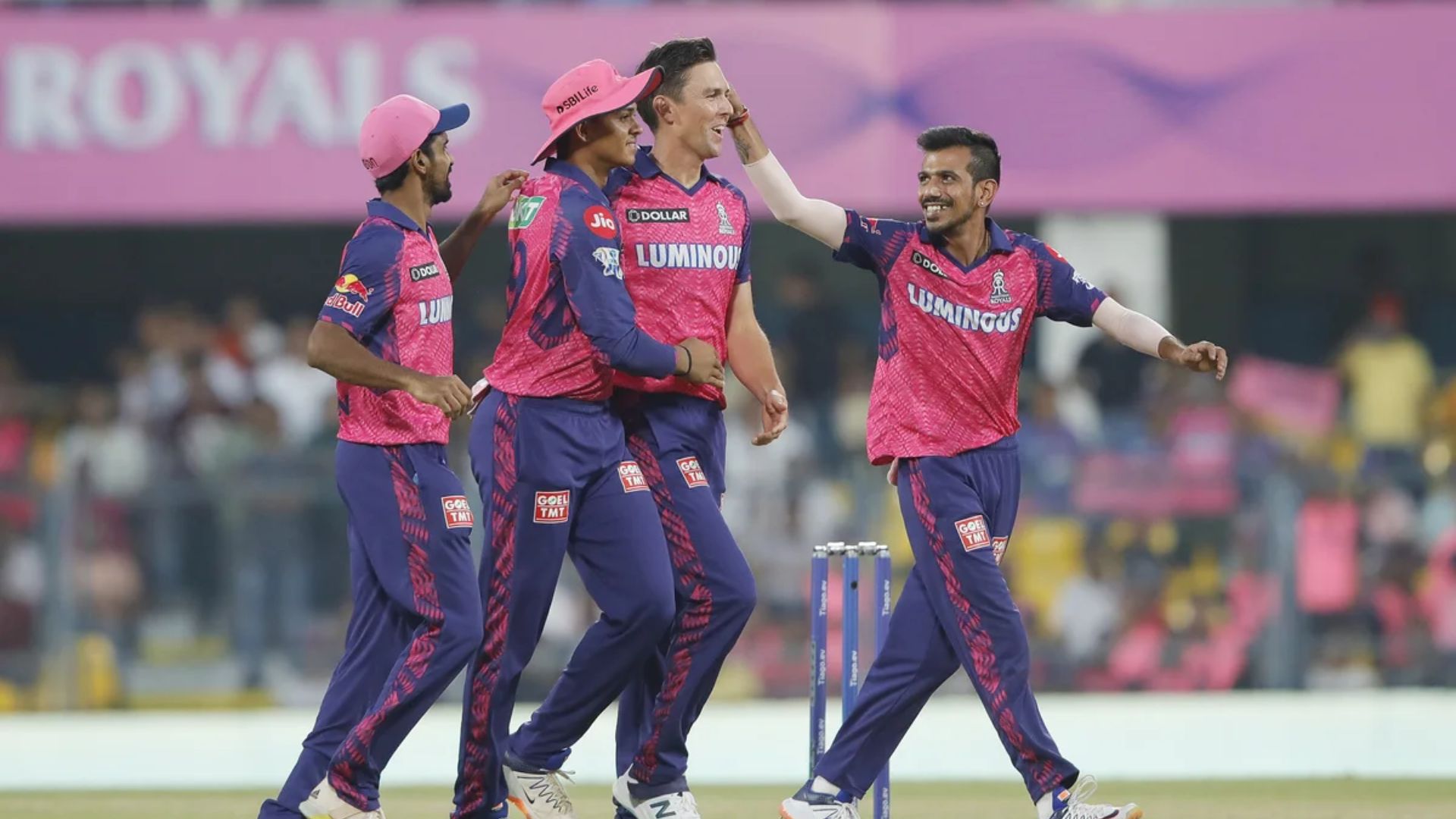  IPL 2024: राजस्थान रॉयल्स का लखनऊ सुपर जायंट्स से ट्रेड, देवदत्त पडिक्कल के बदले लिया 10 करोड़ का बॉलर