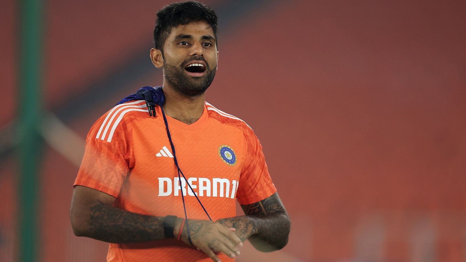 World Cup हार के बाद टीम इंडिया के पहले मैच पर खतरा, क्या IND vs AUS के बीच पहला टी20 मुकाबला हो पाएगा? World Cup हार के बाद टीम इंडिया के पहले मैच पर खतरा, क्या IND vs AUS के बीच पहला टी20 मुकाबला हो पाएगा?