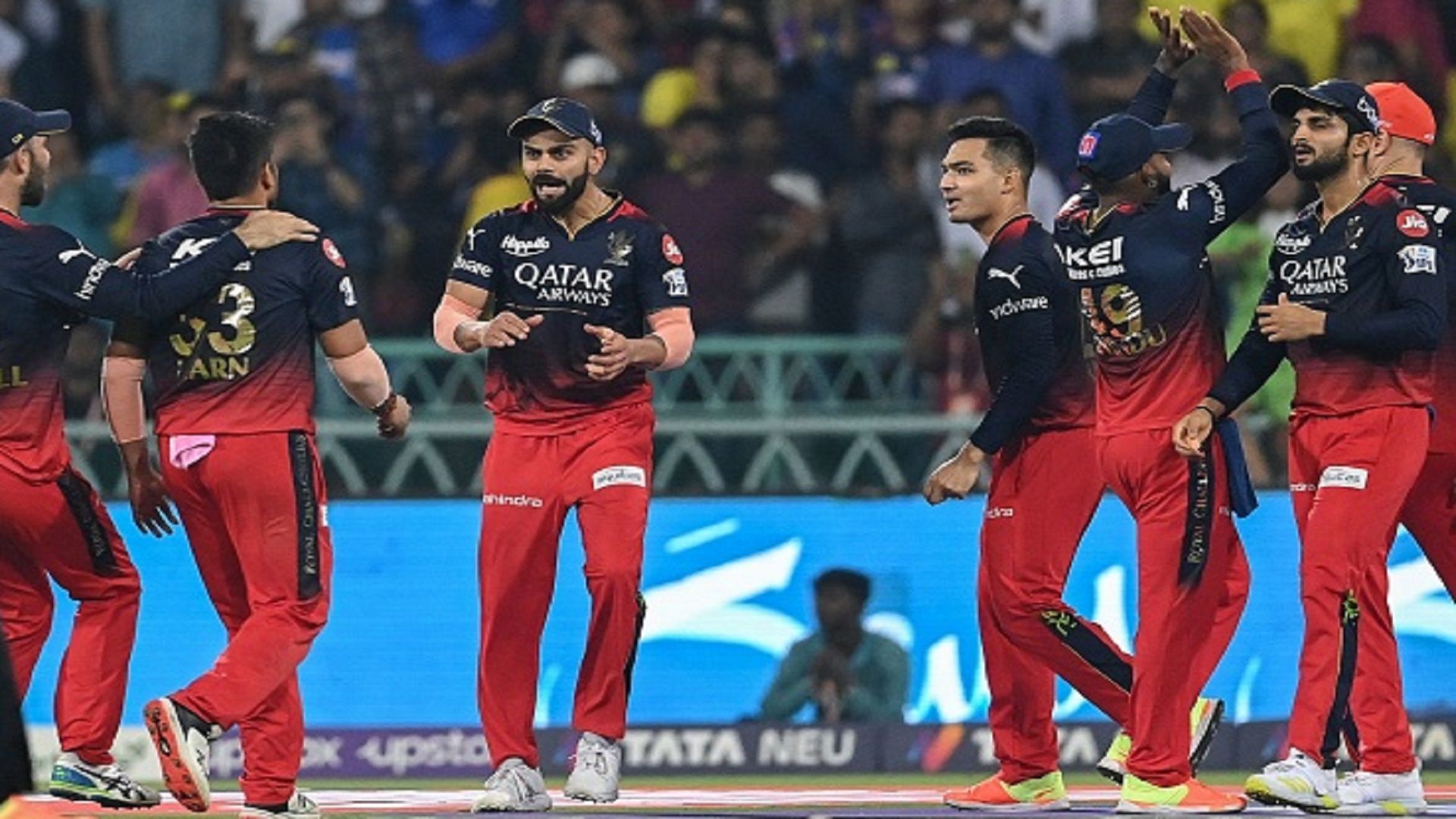 IPL 2024, RCB Squad: हसारंगा, हेजलवुड, केदार जाधव समेत 11 प्‍लेयर्स को बेंगलुरु ने किया रिलीज, जानें पूरा स्‍क्‍वॉड