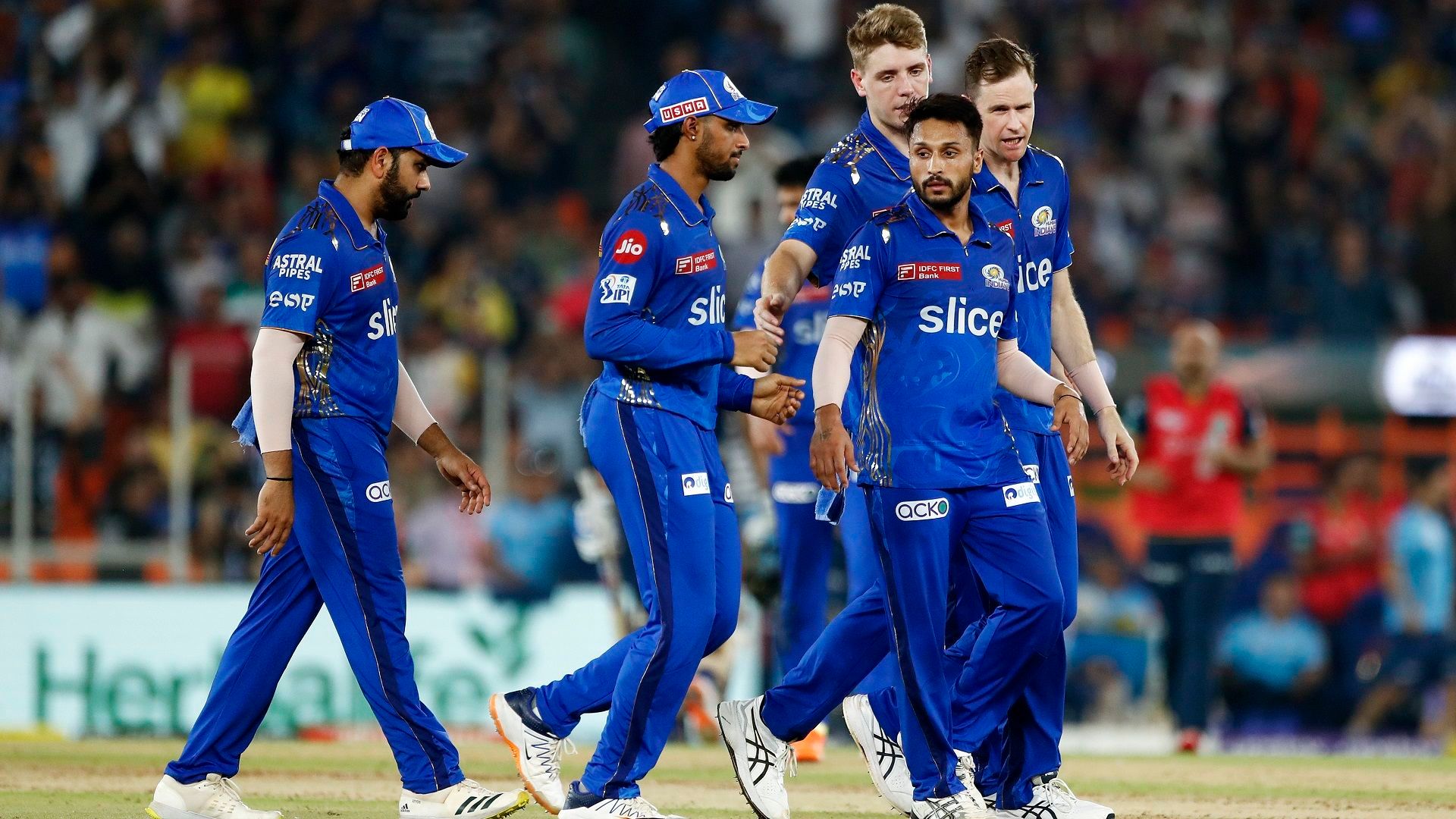IPL 2024, MI Squad: जोफ्रा आर्चर, क्रिस जॉर्डन समेत 11 प्‍लेयर्स मुंबई इंडियंस से रिलीज, जानें पूरा स्‍क्‍वॉड