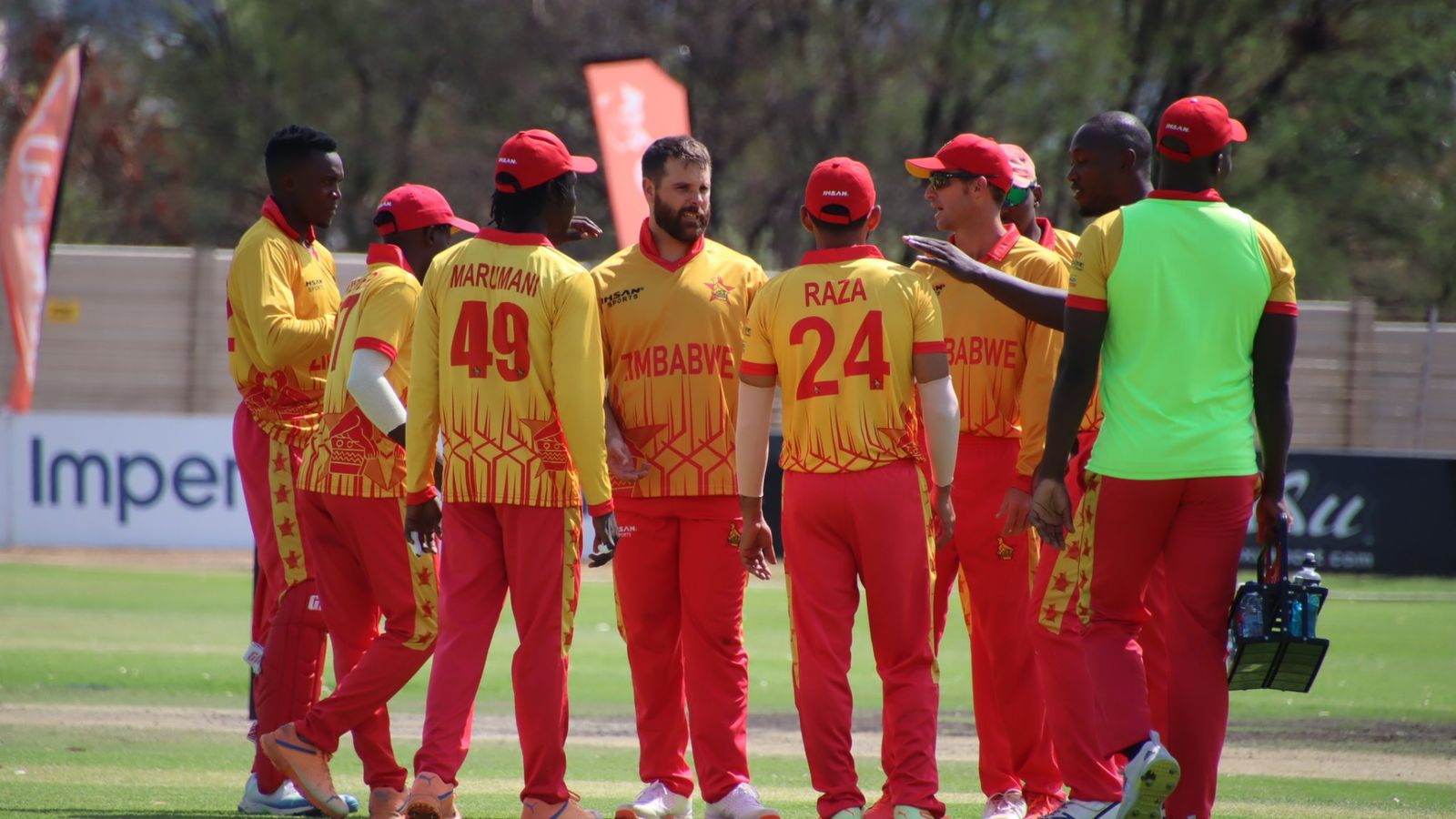 जिम्बाब्वे पर 2024 टी20 वर्ल्ड कप से बाहर रहने का खतरा, 'भारतीय खिलाड़ी' के दम पर 23वें नंबर की टीम ने चटाई धूल जिम्बाब्वे पर 2024 टी20 वर्ल्ड कप से बाहर रहने का खतरा, 'भारतीय खिलाड़ी' के दम पर 23वें नंबर की टीम ने चटाई धूल
