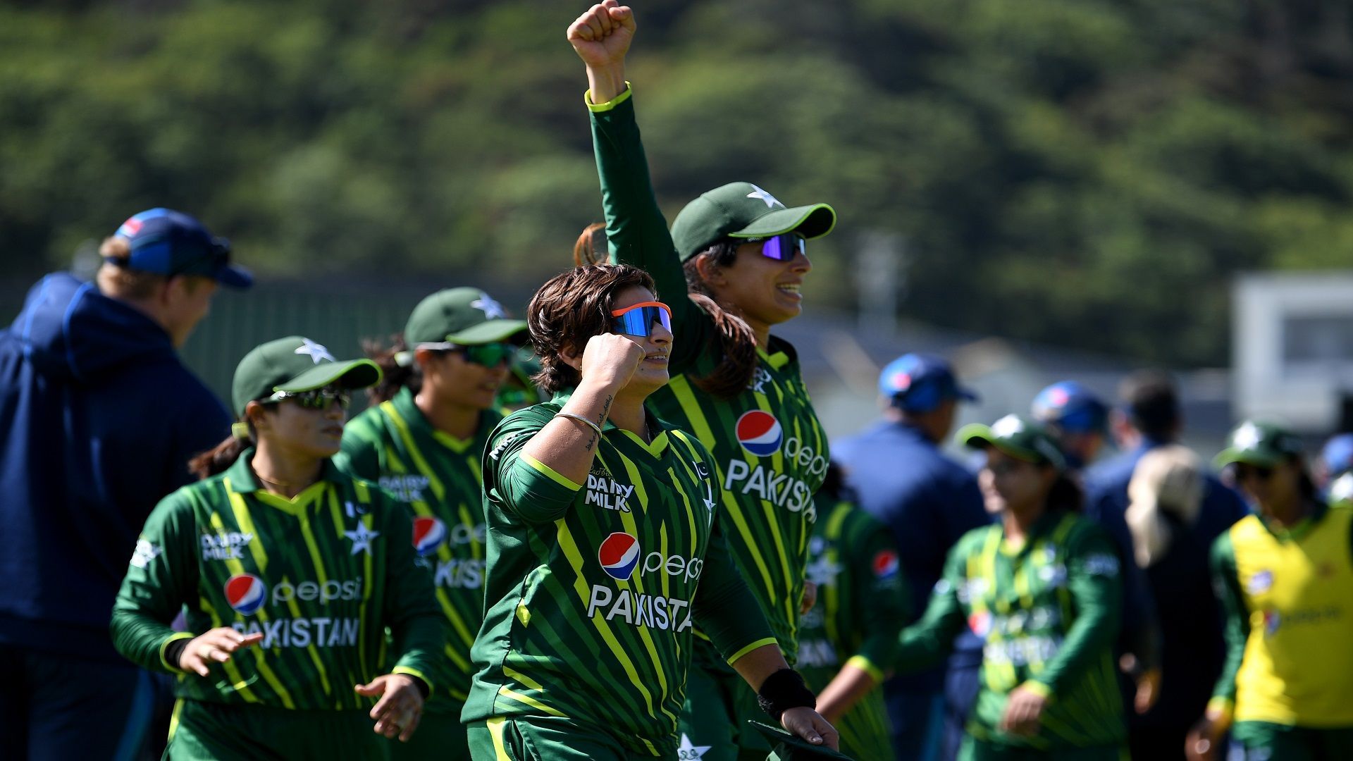 PAKW vs NZW: पाकिस्तान ने न्यूजीलैंड को उसी के घर में मात देकर जीती टी20 सीरीज, इस खिलाड़ी ने बनाया सर्वाधिक कैच का रिकॉर्ड
