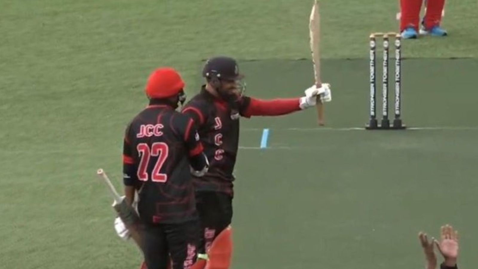 6 गेंद पर 6 छक्के, 24 गेंद पर शतक, टी10 मैच में हमजा सलीम ने 43 गेंद पर खेली 193 रन की हाहाकारी पारी, टूट गए सारे वर्ल्ड रिकॉर्ड 6 गेंद पर 6 छक्के, 24 गेंद पर शतक, टी10 मैच में हमजा सलीम ने 43 गेंद पर खेली 193 रन की हाहाकारी पारी, टूट गए सारे वर्ल्ड रिकॉर्ड