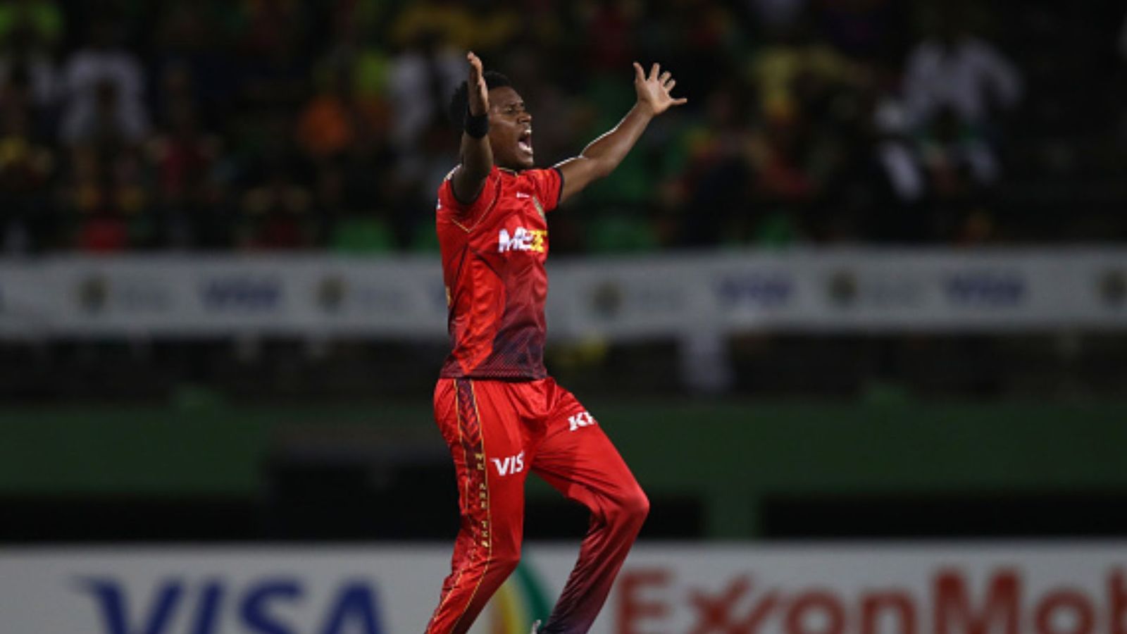 SRH ने जिसे किया रिलीज, उसी ने हैट्रिक लेकर मचाई सनसनी, 60 गेंदों के मैच में 41 रन से जीत दिलाकर फाइनल में पहुंचाया SRH ने जिसे किया रिलीज, उसी ने हैट्रिक लेकर मचाई सनसनी, 60 गेंदों के मैच में 41 रन से जीत दिलाकर फाइनल में पहुंचाया