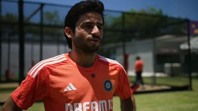 IND vs SA: दुनिया का नंबर एक गेंदबाज बनने के बाद आया रवि बिश्नोई का पहला रिएक्शन, बोले-अब मैं... रवि बिश्नोई के नाम 21 टी20 मैचों में कुल 34 विकेट है