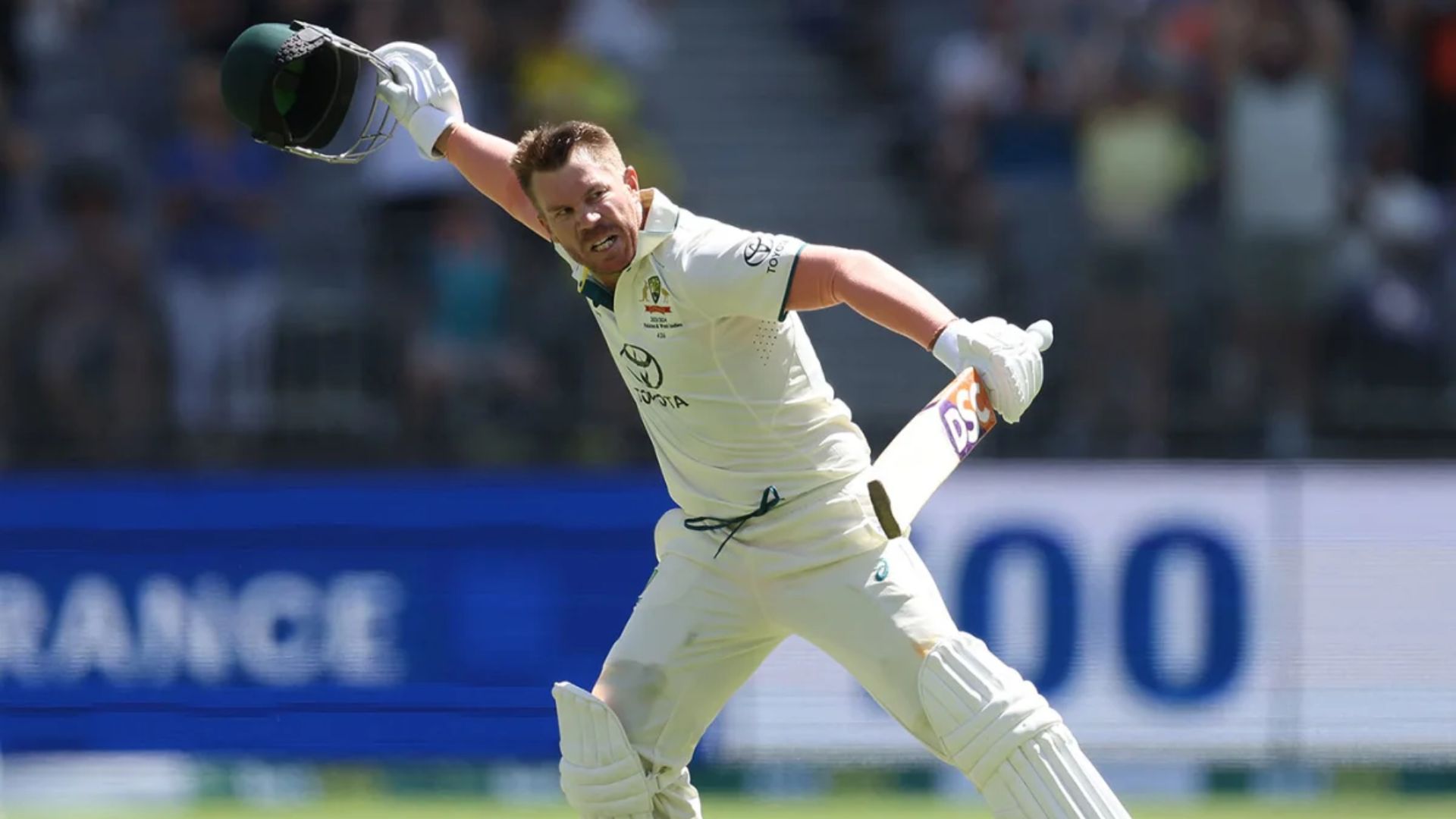 डेविड वॉर्नर ने पाकिस्तानी बॉलिंग का बनाया खिलौना, घर पर 6 पारियों में ठोका 5वां शतक, 144 की औसत से की रनवर्षा डेविड वॉर्नर ने पाकिस्तानी बॉलिंग का बनाया खिलौना, घर पर 6 पारियों में ठोका 5वां शतक, 144 की औसत से की रनवर्षा