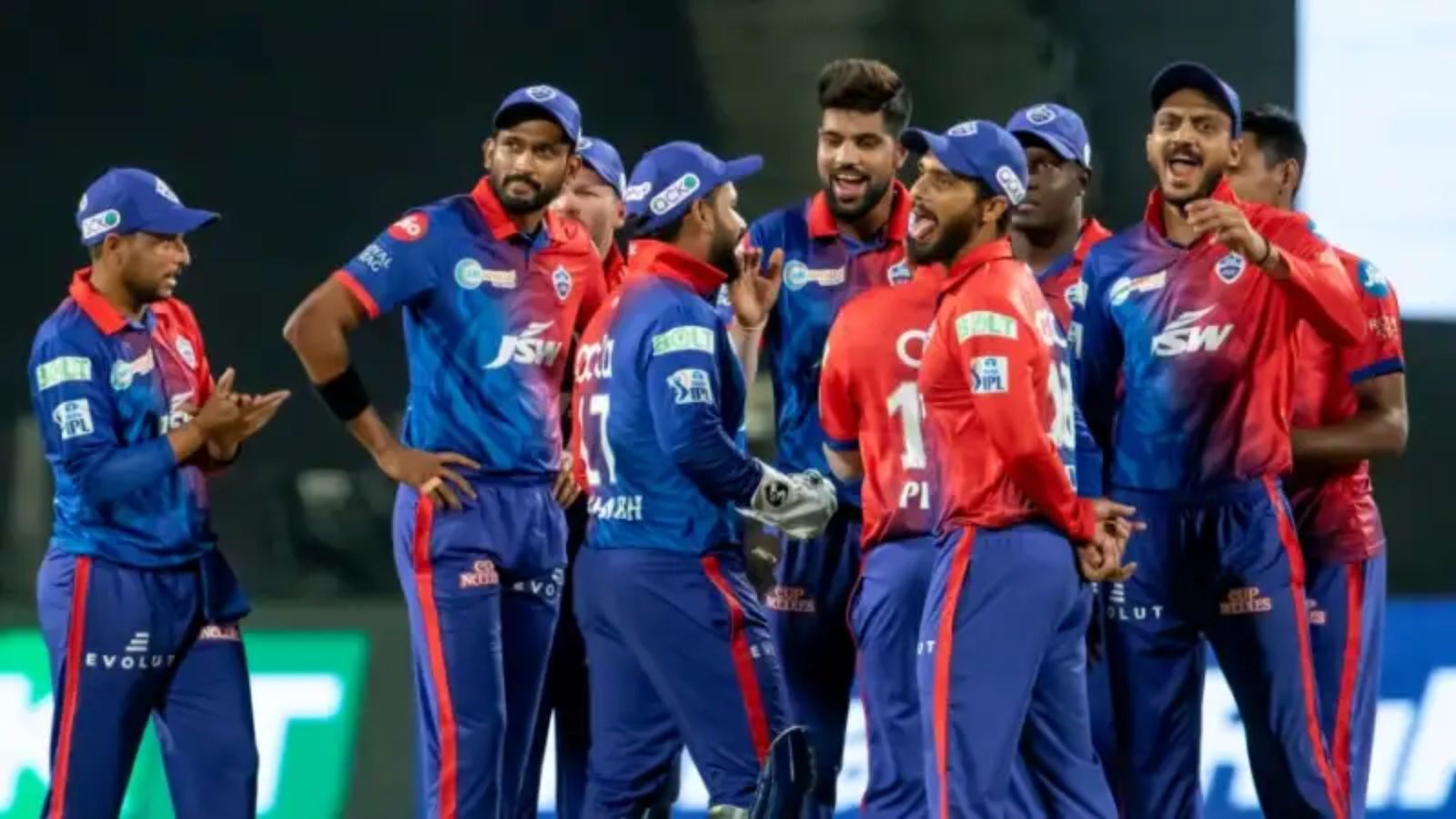 Delhi Capitals IPL 2024 Full Squad: दिल्ली कैपिटल्स ने बल्लेबाजों के लिए बहाए पैसे, युवा भारतीय को बनाया करोड़पति, देखिए पूरी लिस्ट Delhi Capitals IPL 2024 Full Squad: दिल्ली कैपिटल्स ने बल्लेबाजों के लिए बहाए पैसे, युवा भारतीय को बनाया करोड़पति, देखिए पूरी लिस्ट