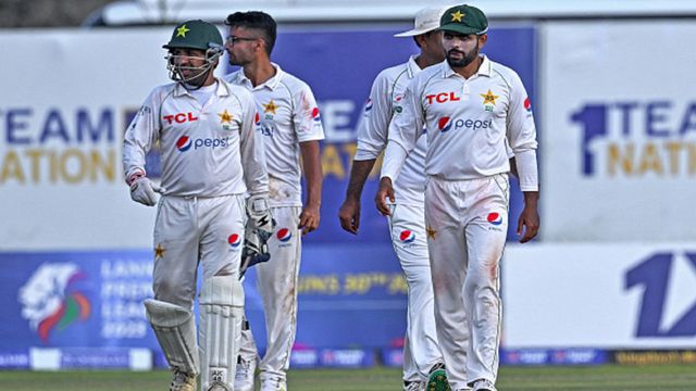 AUS vs PAK: पाकिस्तान ने पूर्व कप्तान को बॉक्सिंग डे टेस्ट से किया बाहर, 12 सदस्यीय स्क्वॉड का ऐलान सरफराज अहमद दूसरे टेस्ट से बाहर