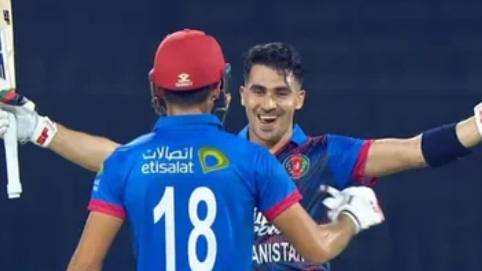 T20I में शतक जड़कर रहमनुल्लाह गुरबाज ने किया बड़ा करिश्मा, ऐसा करने वाले बने पहले खिलाड़ी T20I में शतक जड़कर रहमनुल्लाह गुरबाज ने किया बड़ा करिश्मा, ऐसा करने वाले बने पहले खिलाड़ी