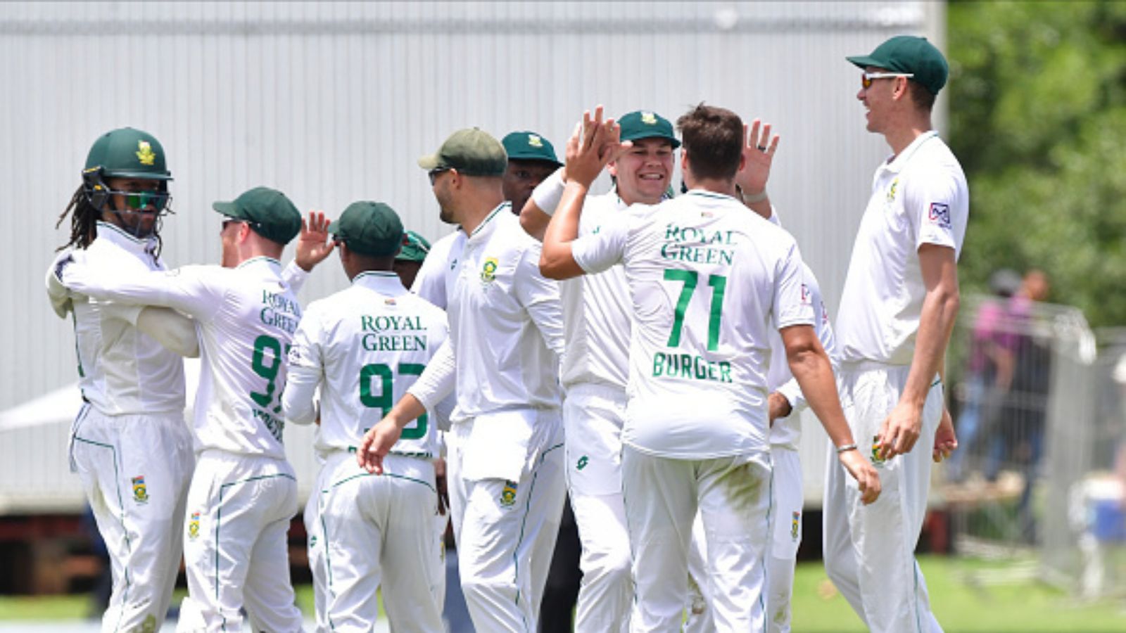 टीम इंडिया को रौंदने के बाद क्रिकेट पंडितों पर गरजे साउथ अफ्रीकी कोच, बोले- दूसरे देशों की तरह... टीम इंडिया को रौंदने के बाद क्रिकेट पंडितों पर गरजे साउथ अफ्रीकी कोच, बोले- दूसरे देशों की तरह...