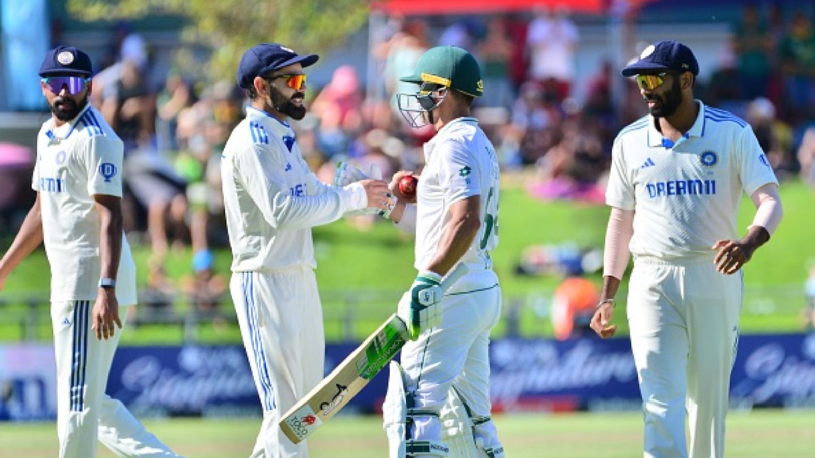 IND vs SA: केपटाउन में टीम इंडिया की जीत के साथ ही इस महारथी ने टेस्ट क्रिकेट से ली विदाई, कहा- खुश हूं कि अब इनको... IND vs SA: केपटाउन में टीम इंडिया की जीत के साथ ही इस महारथी ने टेस्ट क्रिकेट से ली विदाई, कहा- खुश हूं कि अब इनको...