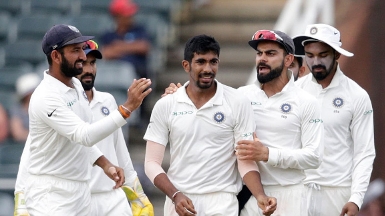 IND vs SA: साउथ अफ्रीकी जमीन पर 25 टेस्ट खेलकर टीम इंडिया ने 5 जीते, केपटाउन से पहले चार मैचों में ऐसा रहा है जीत का अंदाज IND vs SA: साउथ अफ्रीकी जमीन पर 25 टेस्ट खेलकर टीम इंडिया ने 5 जीते, केपटाउन से पहले चार मैचों में ऐसा रहा है जीत का अंदाज