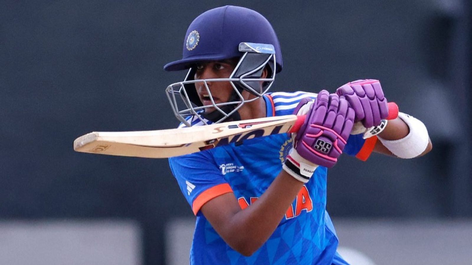 19 साल की भारतीय बल्लेबाज का तहलका, वनडे मैच में ठोकी तूफानी डबल सेंचुरी, रोहित का वर्ल्ड रिकॉर्ड खतरे में पड़ा 19 साल की भारतीय बल्लेबाज का तहलका, वनडे मैच में ठोकी तूफानी डबल सेंचुरी, रोहित का वर्ल्ड रिकॉर्ड खतरे में पड़ा