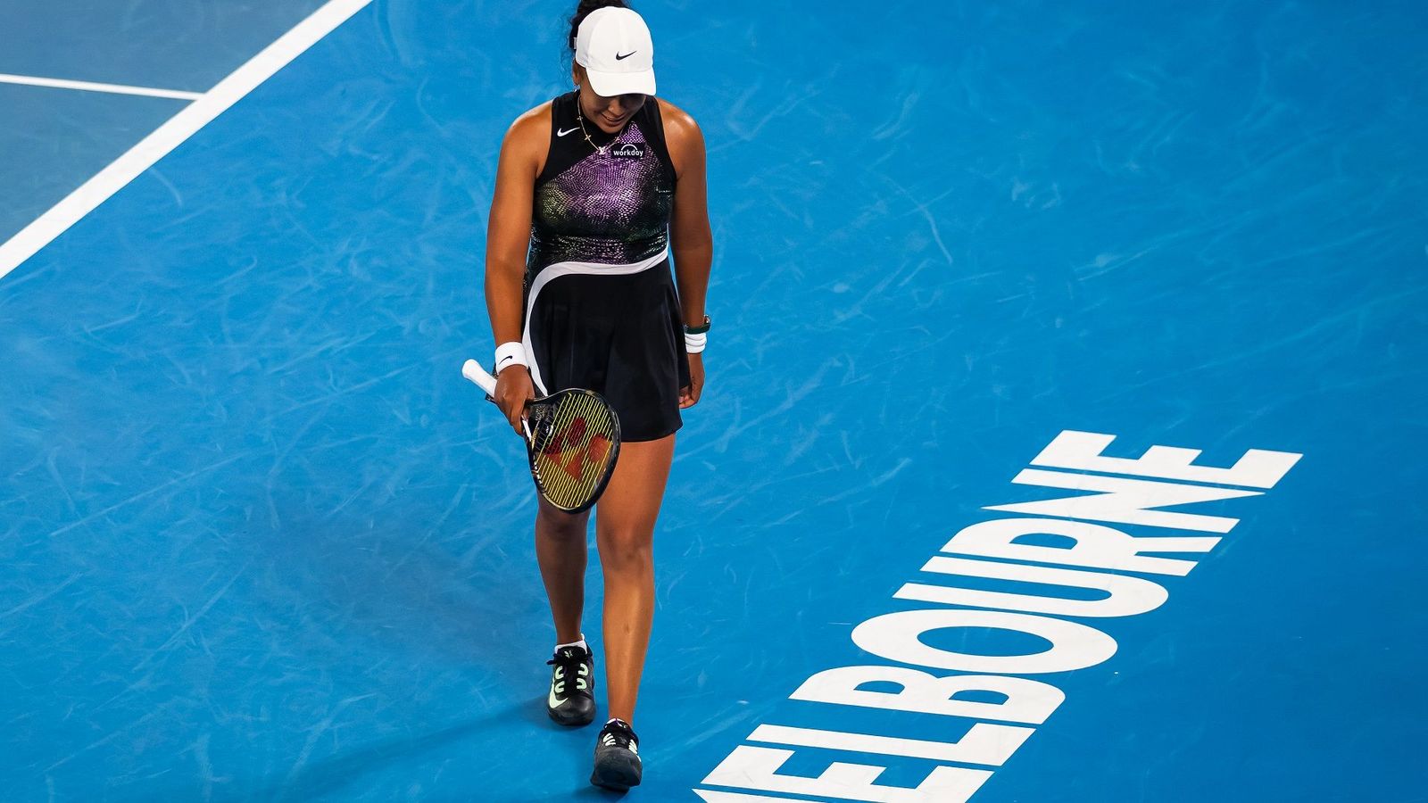 Australian Open: मां बनने के छह महीने बाद वापसी करने वाली चैंपियन की पहले राउंड में हालत खराब, 'लड़कर' हुईं बाहर Australian Open: मां बनने के छह महीने बाद वापसी करने वाली चैंपियन की पहले राउंड में हालत खराब, 'लड़कर' हुईं बाहर