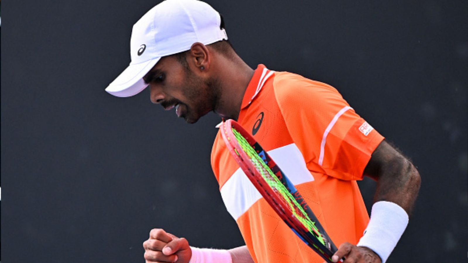 बड़ी खबर: 137वीं रैंक के सुमित नागल का ऑस्ट्रेलियन ओपन में बड़ा धमाका, दुनिया के 27वीं रैंकिंग के खिलाड़ी को बाहर कर दूसरे दौर में पहुंचे बड़ी खबर: 137वीं रैंक के सुमित नागल का ऑस्ट्रेलियन ओपन में बड़ा धमाका, दुनिया के 27वीं रैंकिंग के खिलाड़ी को बाहर कर दूसरे दौर में पहुंचे