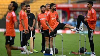 IND VS AFG 3rd T20I, Predicted Playing XI: संजू सैमसन की तीसरे टी20 में एंट्री तो कौन होगा बाहर? जानें टीम इंडिया की संभावित  Playing XI अफगानिस्तान के बीच तीसरा मुकाबला टी20 वर्ल्ड कप से पहले भारत का आखिरी इंटरनेशनल टी20 मैच है