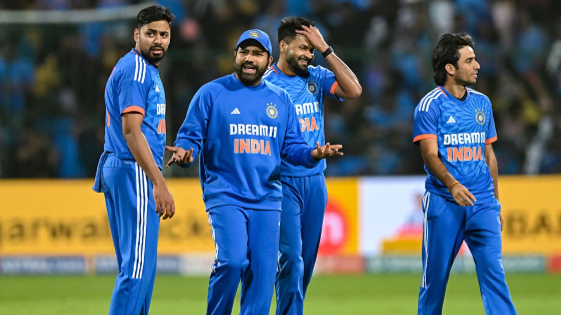 रोहित शर्मा को एक मैच में तीसरी बार बैटिंग मिलने पर अफगानी कोच बिफरा, कहा- अगली बार लिखकर देना कि...