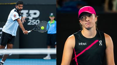 Australian Open Round UP : वर्ल्ड नंबर वन इगा स्वियातेक बड़े उलटफेर का शिकार होकर हुई बाहर, रोहन बोपन्ना ने नाम लिया वापस मैच के दौरान रोहन बोपन्ना और इगा स्वियातेक