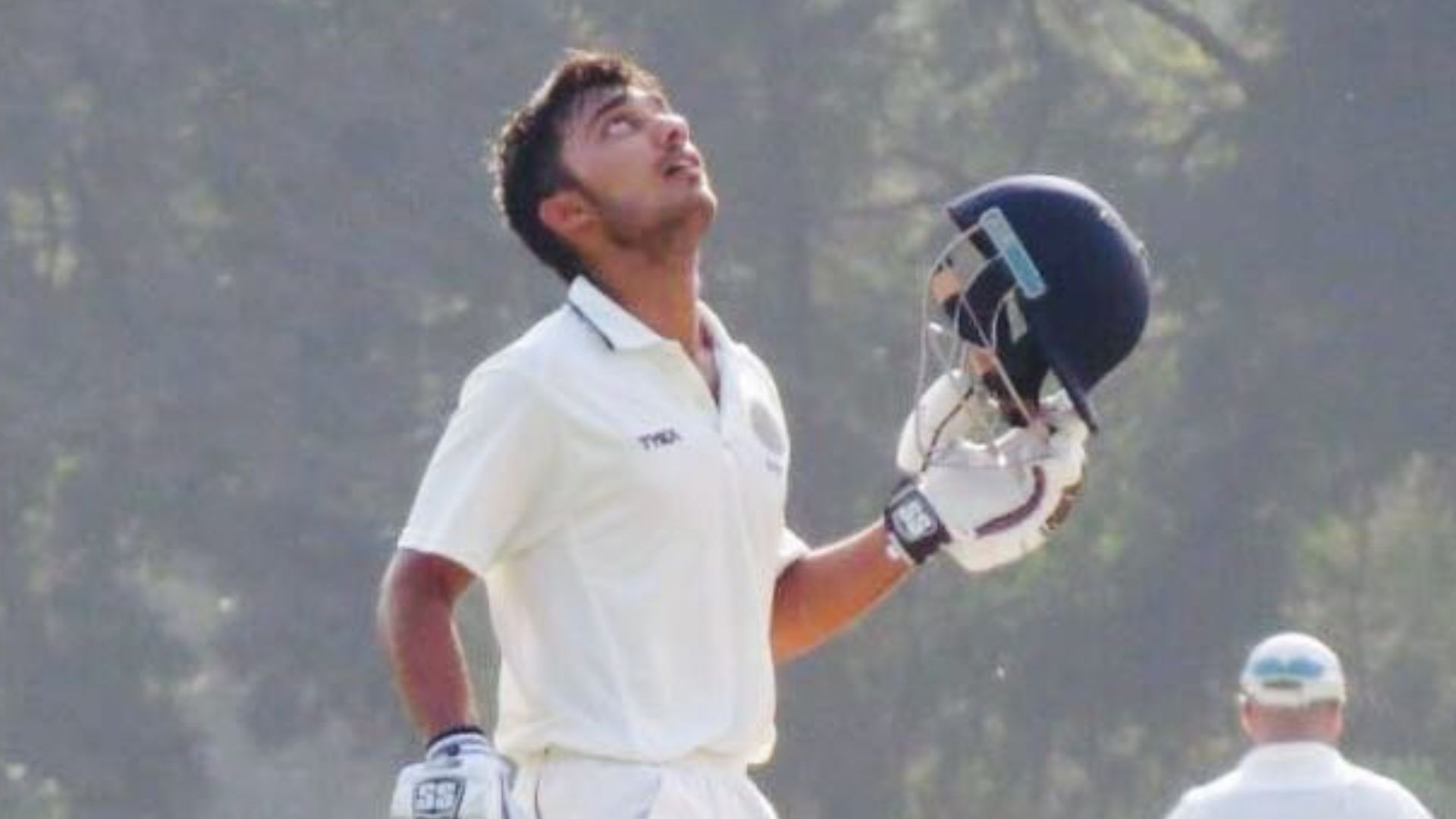 कौन है तन्मय अग्रवाल? जिसने 21 छक्कों से सबसे तेज तिहरा शतक जड़कर बनाया वर्ल्ड रिकॉर्ड 