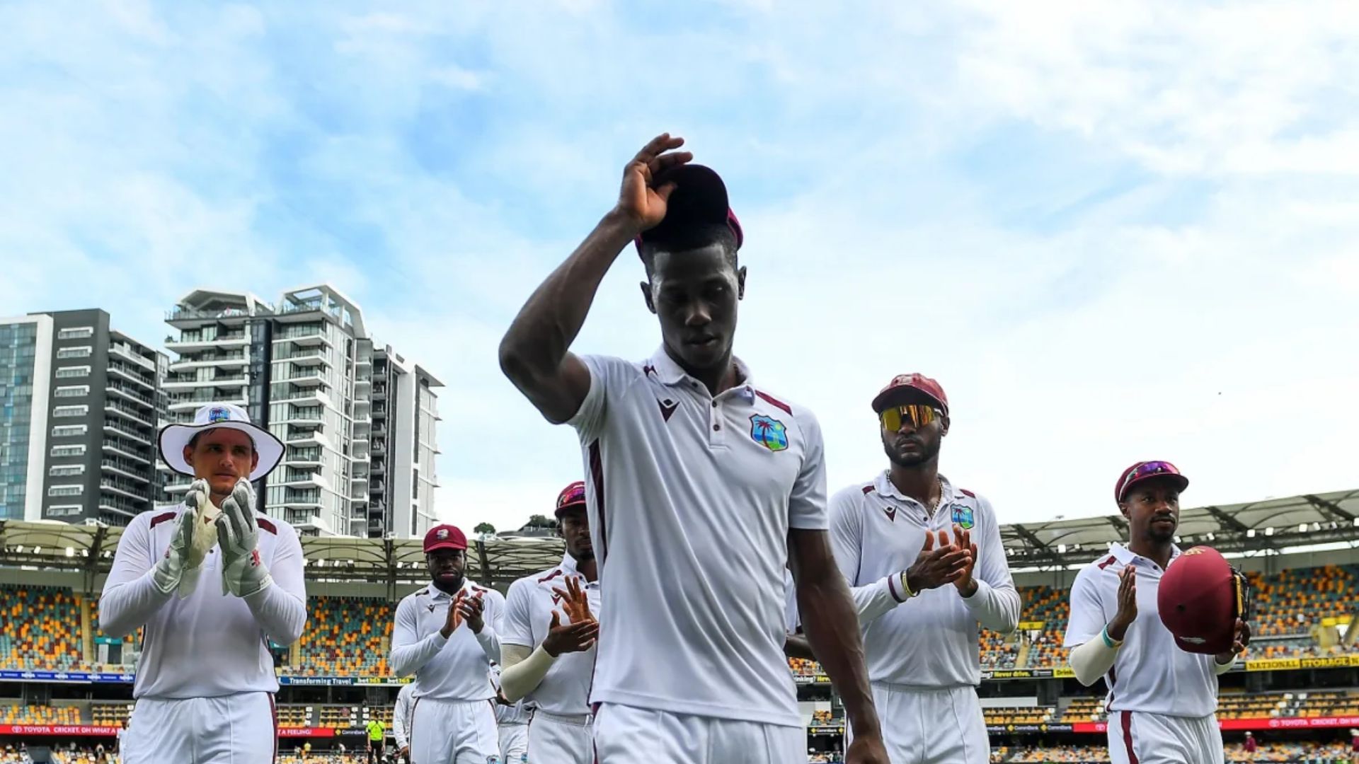 AUS vs WI: वेस्ट इंडीज ने 27 साल बाद ऑस्ट्रेलिया में जीता टेस्ट, चोटिल खिलाड़ी ने 7 विकेट से रचा इतिहास, कंगारू टीम पहली बार पिंक बॉल से हारी
