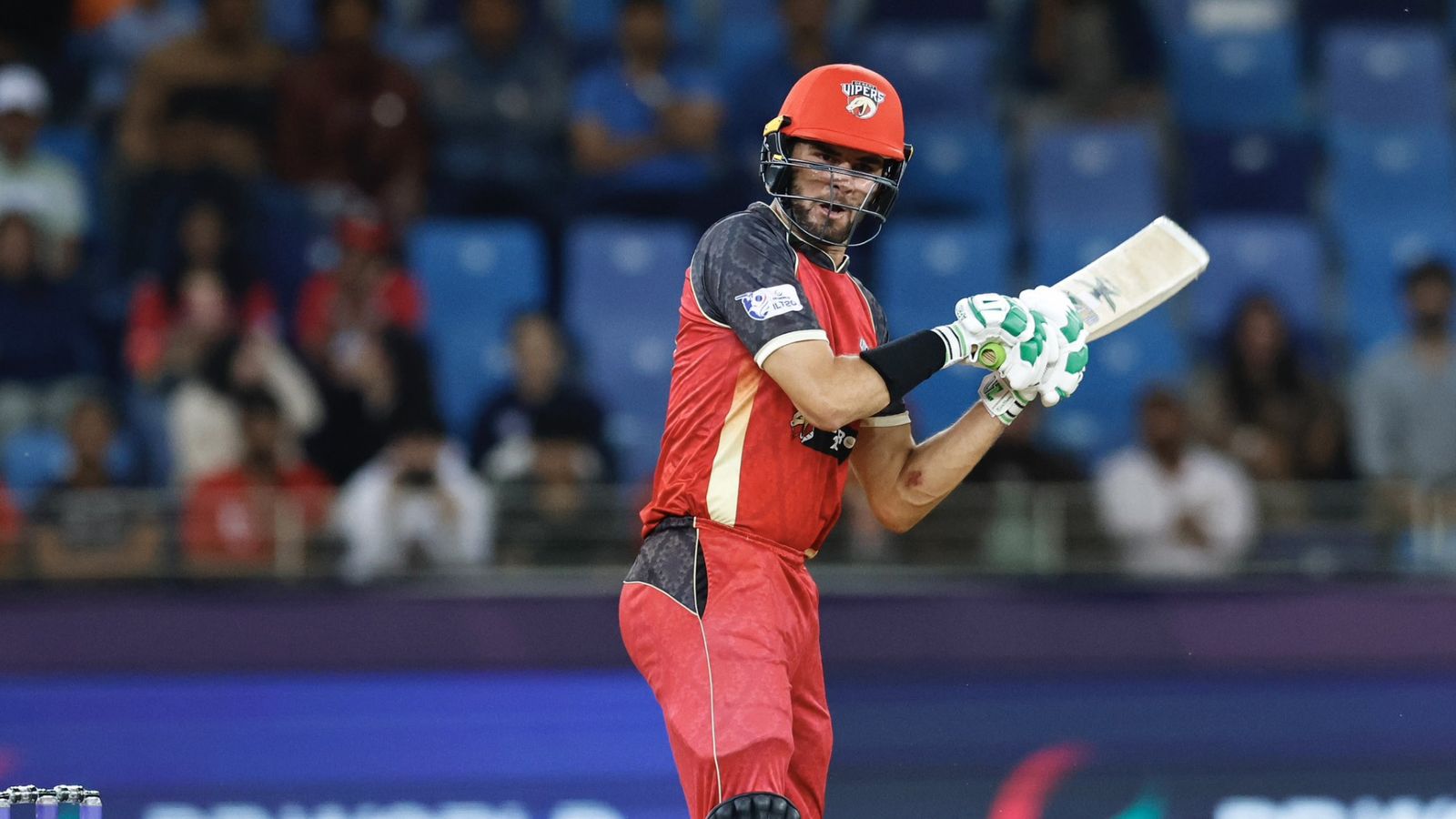 ILT20: शाहीन अफरीदी ने बल्ले से पलटा पासा, टीम को हारी हुई बाजी जिताई, मुंबई इंडियंस वाली टीम को 2 विकेट से धूल चटाई ILT20: शाहीन अफरीदी ने बल्ले से पलटा पासा, टीम को हारी हुई बाजी जिताई, मुंबई इंडियंस वाली टीम को 2 विकेट से धूल चटाई