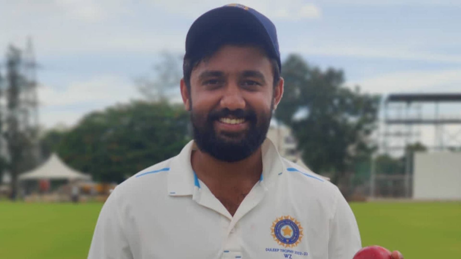 India A vs England Lions : रोहित शर्मा की टीम के साथी ने 'पंजा' खोलकर इंडिया को दिलाई जीत, 134 रन से बुरी तरह हारी इंग्लैंड 