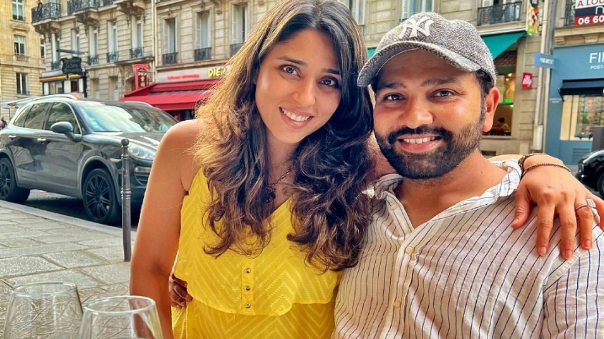 Ritika sajdeh comment: रोहित शर्मा की पत्‍नी के एक कमेंट से भूचाल, MI का कप्‍तानी को लेकर हेड कोच के बयान पर किया रिएक्‍ट
