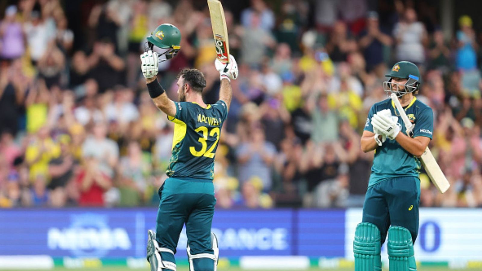 AUS vs WI: ग्लेन मैक्सवेल के तूफान में उड़ी वेस्टइंडीज, टी20 में जड़ा 5वां शतक, रोहित शर्मा से निकले आगे AUS vs WI: ग्लेन मैक्सवेल के तूफान में उड़ी वेस्टइंडीज, टी20 में जड़ा 5वां शतक, रोहित शर्मा से निकले आगे