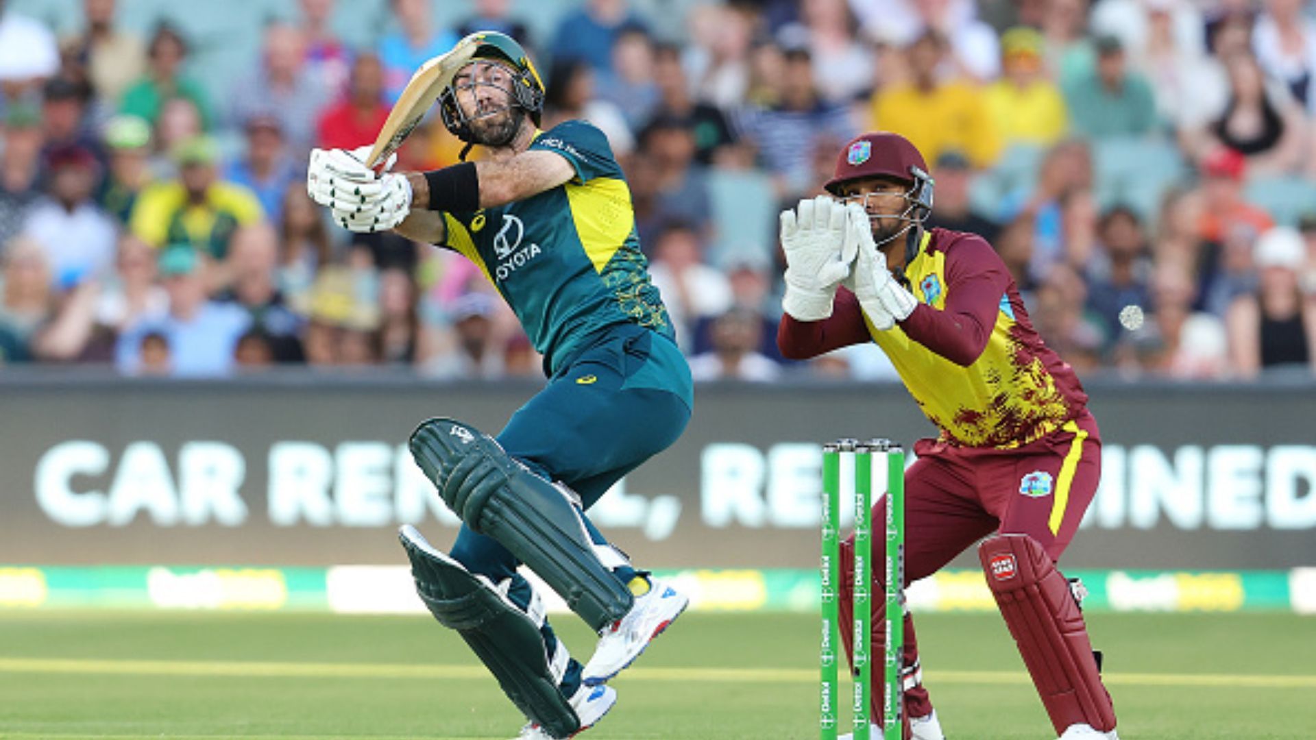 AUS vs WI : ग्लेन मैक्सवेल के तूफानी शतक से 242 रनों के लक्ष्य के आगे वेस्टइंडीज ने टेके घुटने, ऑस्ट्रेलिया ने 34 रन की जीत से T20I सीरीज पर जमाया कब्ज़ा 