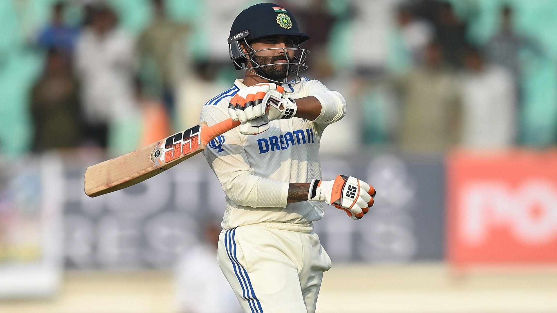 IND vs ENG: रवींद्र जडेजा को शतक बनाने में बेन स्टोक्स ने की मदद, इंग्लैंड की टीम को नहीं होगा कप्तान की इस कारगुजारी पर यकीन