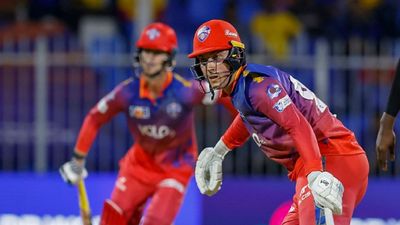 ILT20: सुपर किंग्स के ओपनर के दम पर DC की फाइनल में धमाकेदार एंट्री, क्वालिफायर में डिफेडिंग चैंपियन को 9 विकेट से हराया दुबई कैपिटल्स इंटरनेशनल लीग टी20 के फाइनल में पहुंच गई है