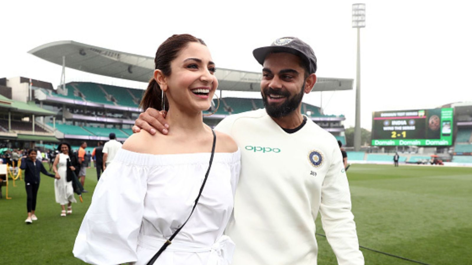 Virat Kohli Second Child 'Akaay' Meaning : विराट कोहली ने बेटे का नाम रखा 'अकाय', जानें इसका अर्थ क्या होता है? Virat Kohli Second Child 'Akaay' Meaning : विराट कोहली ने बेटे का नाम रखा 'अकाय', जानें इसका अर्थ क्या होता है?