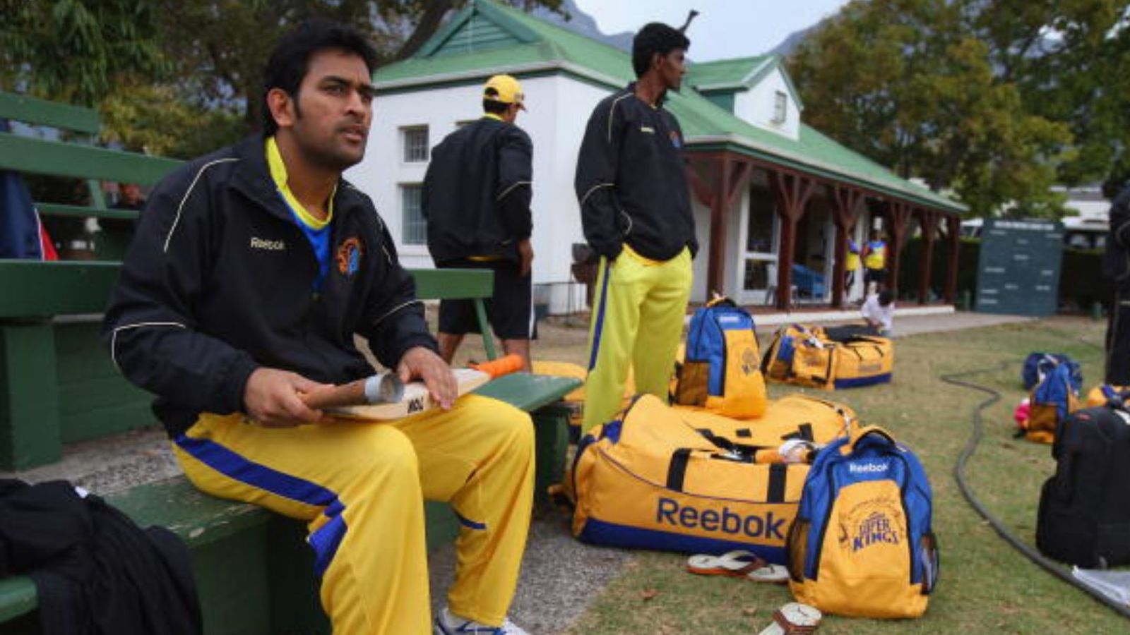 IPL 2024: एमएस धोनी का बड़ा खुलासा, 'पहले सीजन में कमा सकता था 6 करोड़ से ज्यादा रुपए, लेकिन इसके चलते रिजेक्ट कर दिया था ऑफर', VIDEO IPL 2024: एमएस धोनी का बड़ा खुलासा, 'पहले सीजन में कमा सकता था 6 करोड़ से ज्यादा रुपए, लेकिन इसके चलते रिजेक्ट कर दिया था ऑफर', VIDEO