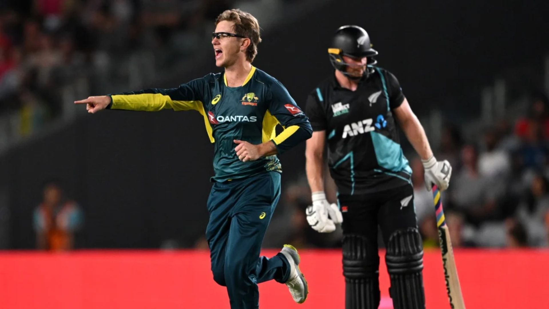 NZ vs AUS: एडम जैंपा के जादू में गायब हुए कीवी, ऑस्ट्रेलिया ने न्यूजीलैंड को 72 रन से रौंदकर कब्जाई टी20 सीरीज