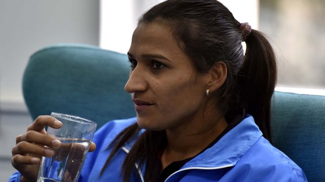 रानी रामपाल को इतिहास रचने के बाद भारतीय हॉकी टीम से क्यों किया गया बाहर? कोच ने इस्तीफे के बाद खोला पूरा राज रानी रामपाल लंबे समय से भारतीय टीम से बाहर हैं