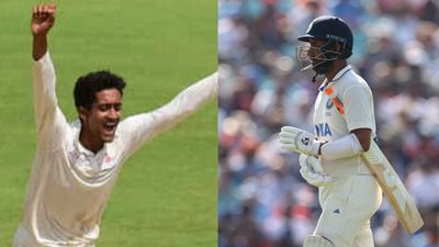 Ranji Trophy Quarter Final : चेतेश्वर पुजारा की डिफेंडिंग चैंपियन टीम को पारी और 33 रन से रौंदकर तमिलनाडु ने 7 साल बाद सेमीफाइनल में बनाई जगह एक मैच के दौरान साई किशोर और दूसरी तरफ चेतेश्वर पुजारा