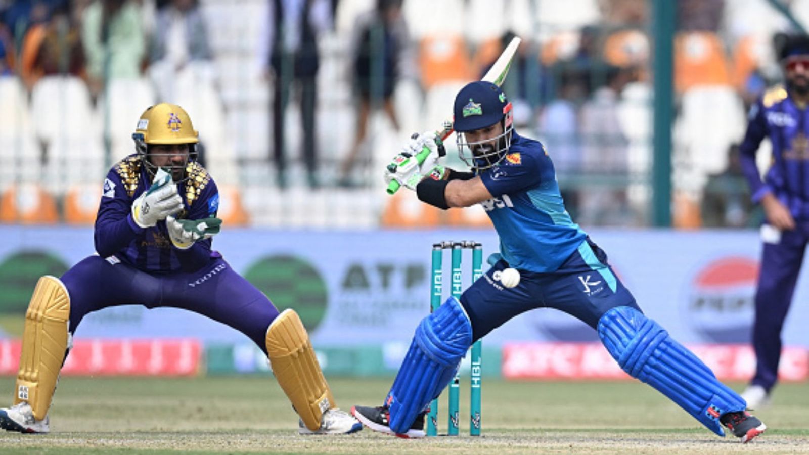 PSL 2024 : रिजवान और हेंड्रिक्स की तूफानी बैटिंग से जीती मुल्तान, क्वेटा को 13 रन से चखाया हार का स्वाद PSL 2024 : रिजवान और हेंड्रिक्स की तूफानी बैटिंग से जीती मुल्तान, क्वेटा को 13 रन से चखाया हार का स्वाद