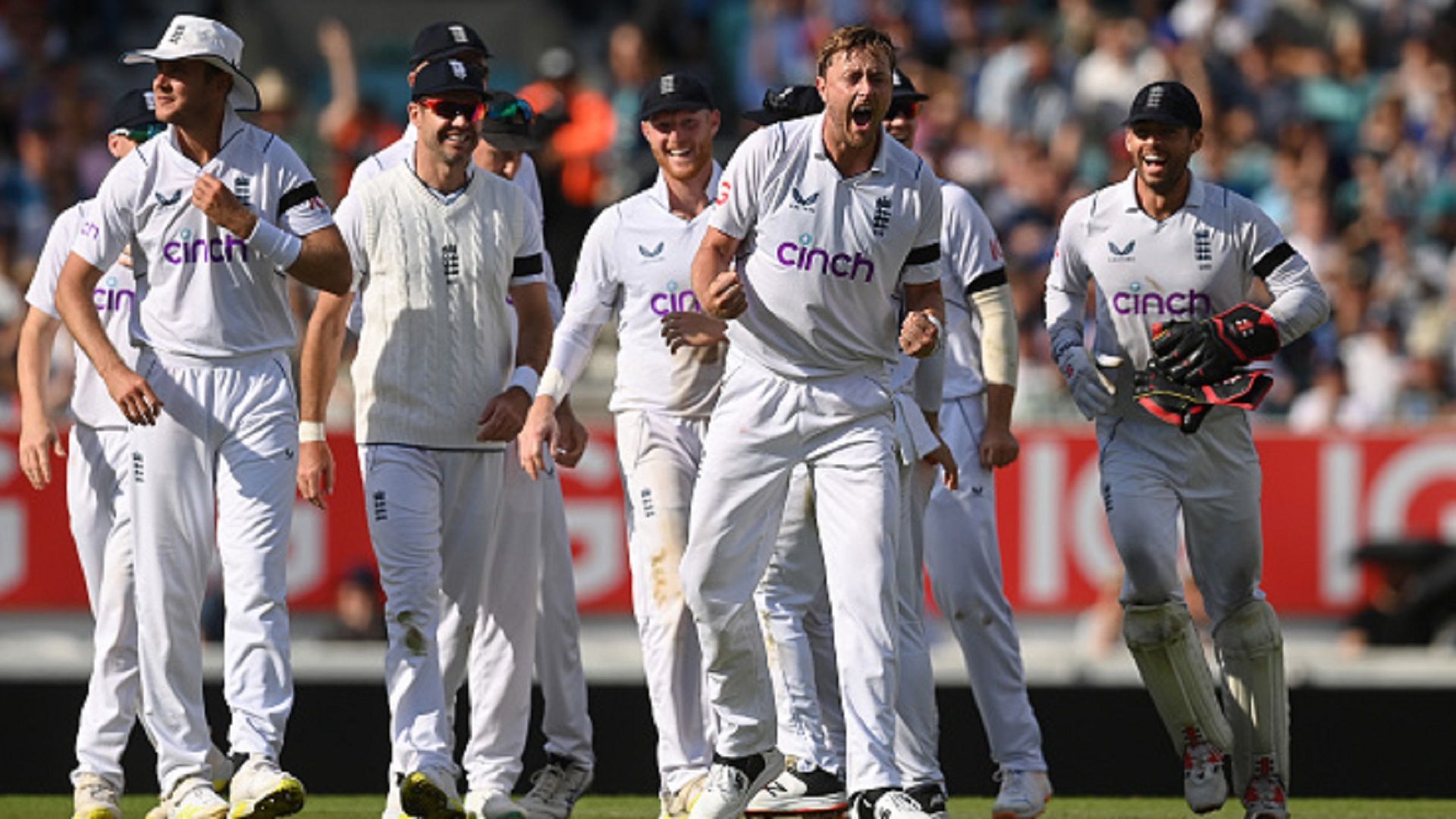  IND vs ENG: रांची टेस्‍ट के बाद खतरे में पड़ा इंग्लिश गेंदबाज का करियर, भारत के खिलाफ लगाई थी मेडन फिफ्टी!