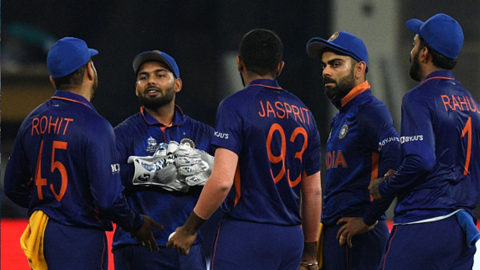 IND vs ENG: इस भारतीय खिलाड़ी को लेकर चिंता में हैं सुनील गावस्कर, कहा- 'उसके साथ जल्दबाजी मत करो' IND vs ENG: इस भारतीय खिलाड़ी को लेकर चिंता में हैं सुनील गावस्कर, कहा- 'उसके साथ जल्दबाजी मत करो'