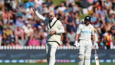 NZ vs AUS : कैमरीन ग्रीन की 174 रनों की पारी के बाद नाथन लायन की फिरकी के आगे 179 पर ढेर न्यूजीलैंड, 217 रन से आगे ऑस्ट्रेलिया  न्यूजीलैंड के खिलाफ विकेट लेने के बाद नाथन लायन