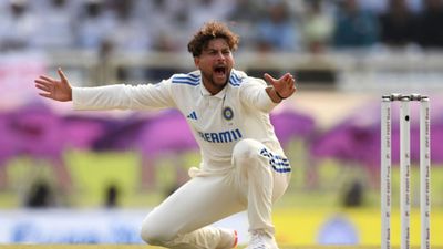 कुलदीप यादव ने टीम इंडिया में कैसे किया कमबैक, पूर्व गेंदबाजी कोच का बड़ा खुलासा, कहा- कोई खिलाड़ी नहीं बल्कि इस शख्स का है हाथ कुलदीप यादव