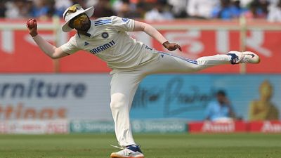 Ranji Trophy Semi Final: श्रेयस अय्यर के कॉन्ट्रेक्ट गंवाने के बाद रणजी खेलने पर अजिंक्य रहाणे का रिएक्शन, बोले- किसी की जरूरत नहीं है श्रेयस अय्यर इंग्लैंड के खिलाफ दो टेस्ट मैच खेले थे