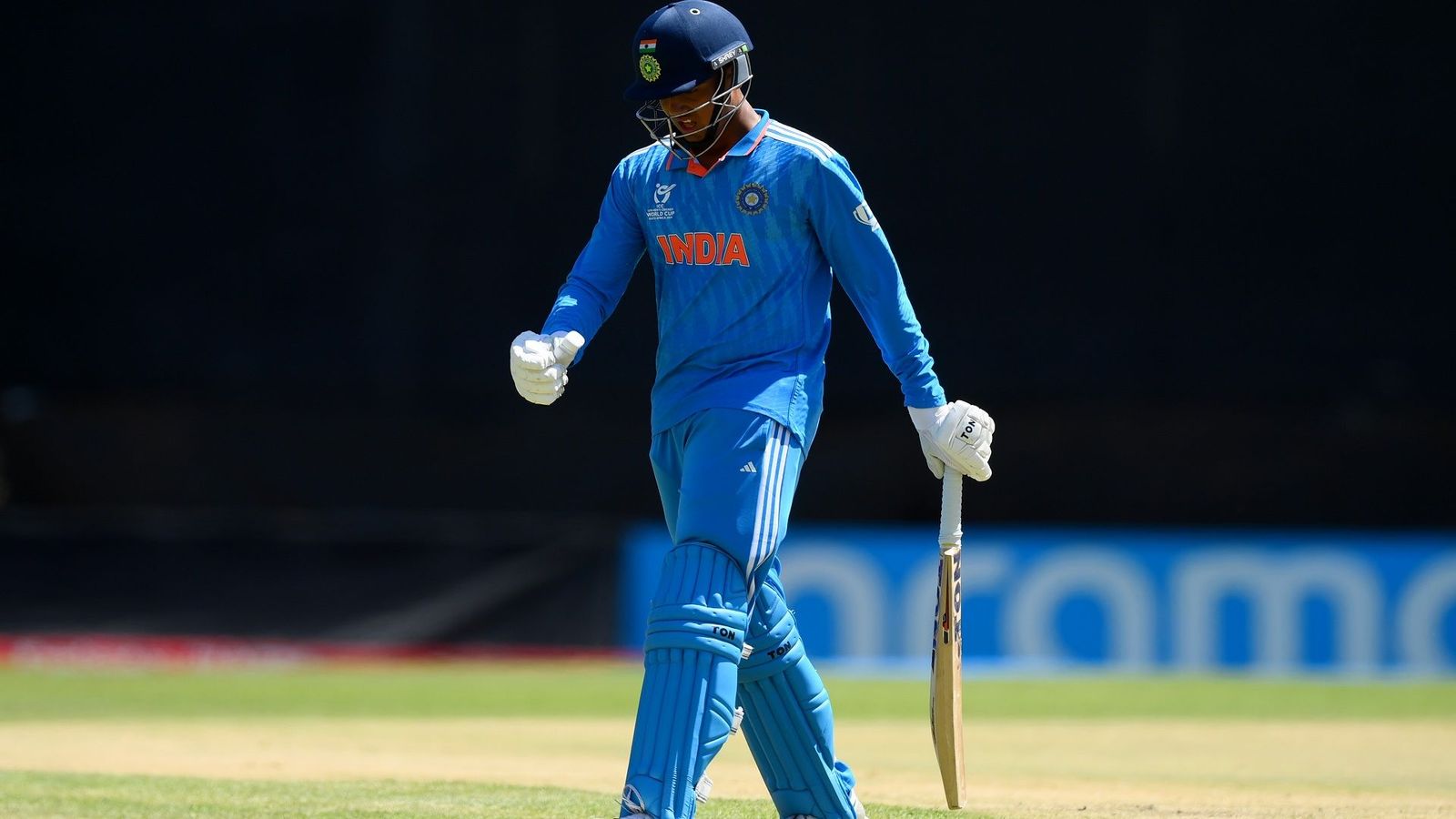 IPL 2024 से पहले LSG के 20 लाख के खिलाड़ी ने उड़ाई फ्रेंचाइजियों की नींद, 52 गेंदों पर 13 बाउंड्री के दम पर ठोके 84 रन IPL 2024 से पहले LSG के 20 लाख के खिलाड़ी ने उड़ाई फ्रेंचाइजियों की नींद, 52 गेंदों पर 13 बाउंड्री के दम पर ठोके 84 रन