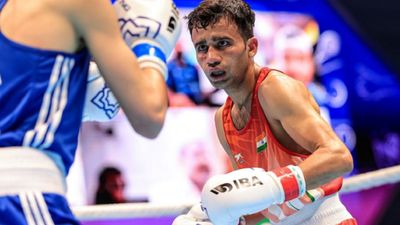 स्टार भारतीय मुक्केबाज ने पेरिस ओलिंपिक का एक मौका गंवाया, जानें वर्ल्ड चैंपियनशिप मेडलिस्ट को अब कैसे मिल सकता हैं टिकट? दीपक भोरिया को शुरुआती दौर में करारी शिकस्त मिली